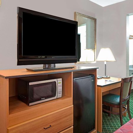 Travelodge Sacramento/Rancho Cordova Dış mekan fotoğraf