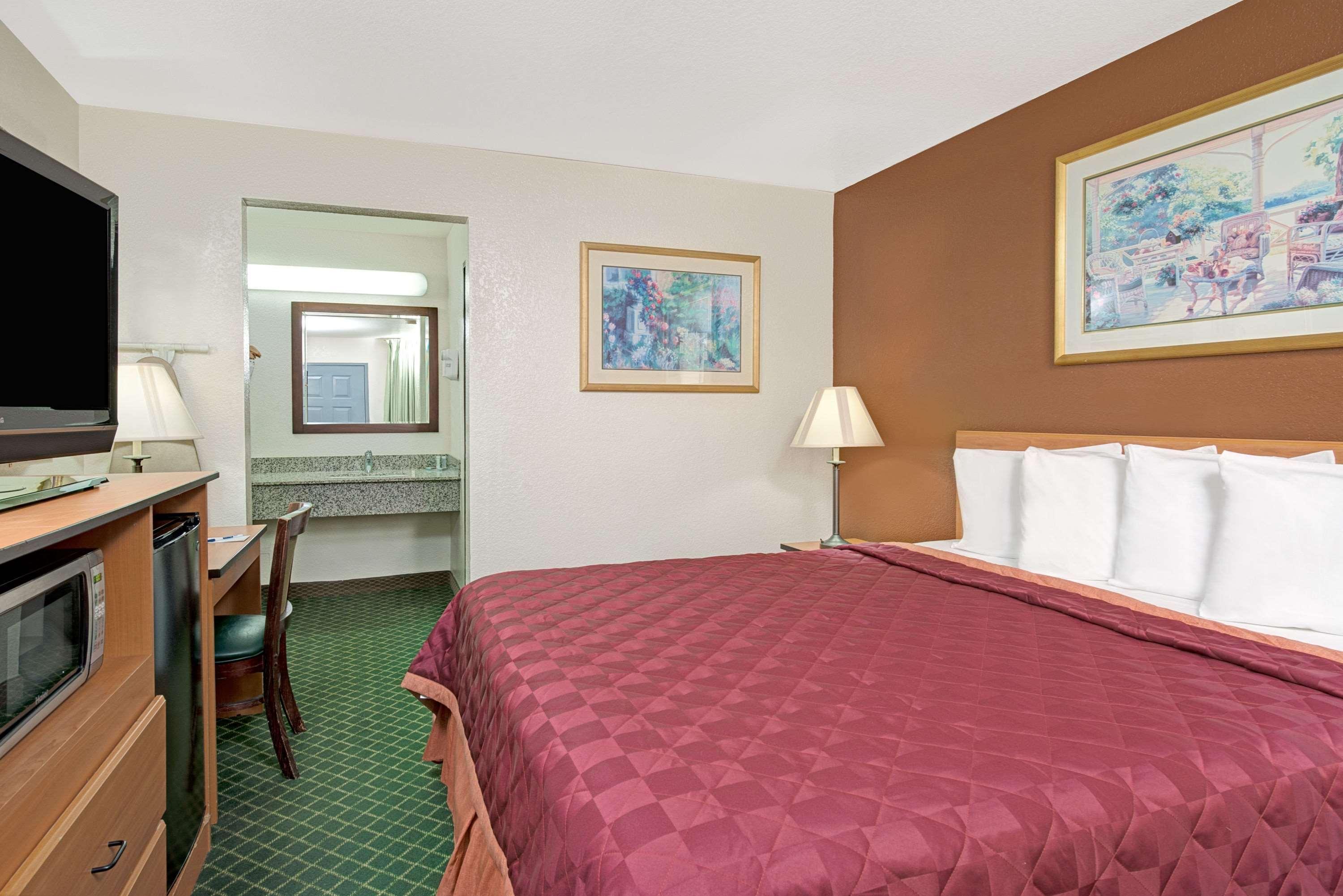 Travelodge Sacramento/Rancho Cordova Dış mekan fotoğraf
